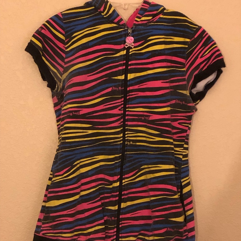 Abbey Dawn Short sleeve hoodie